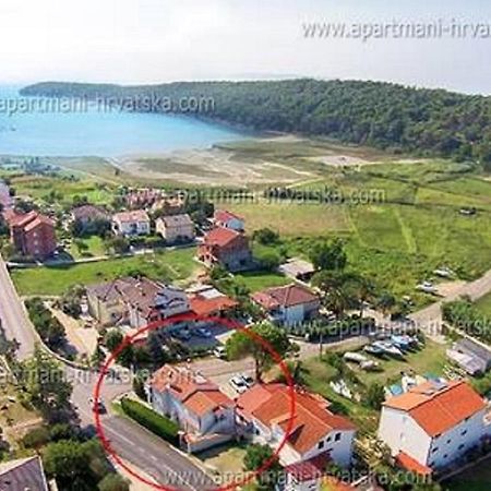 Adriatic Apartmani A2-A6, Rab Kampor エクステリア 写真